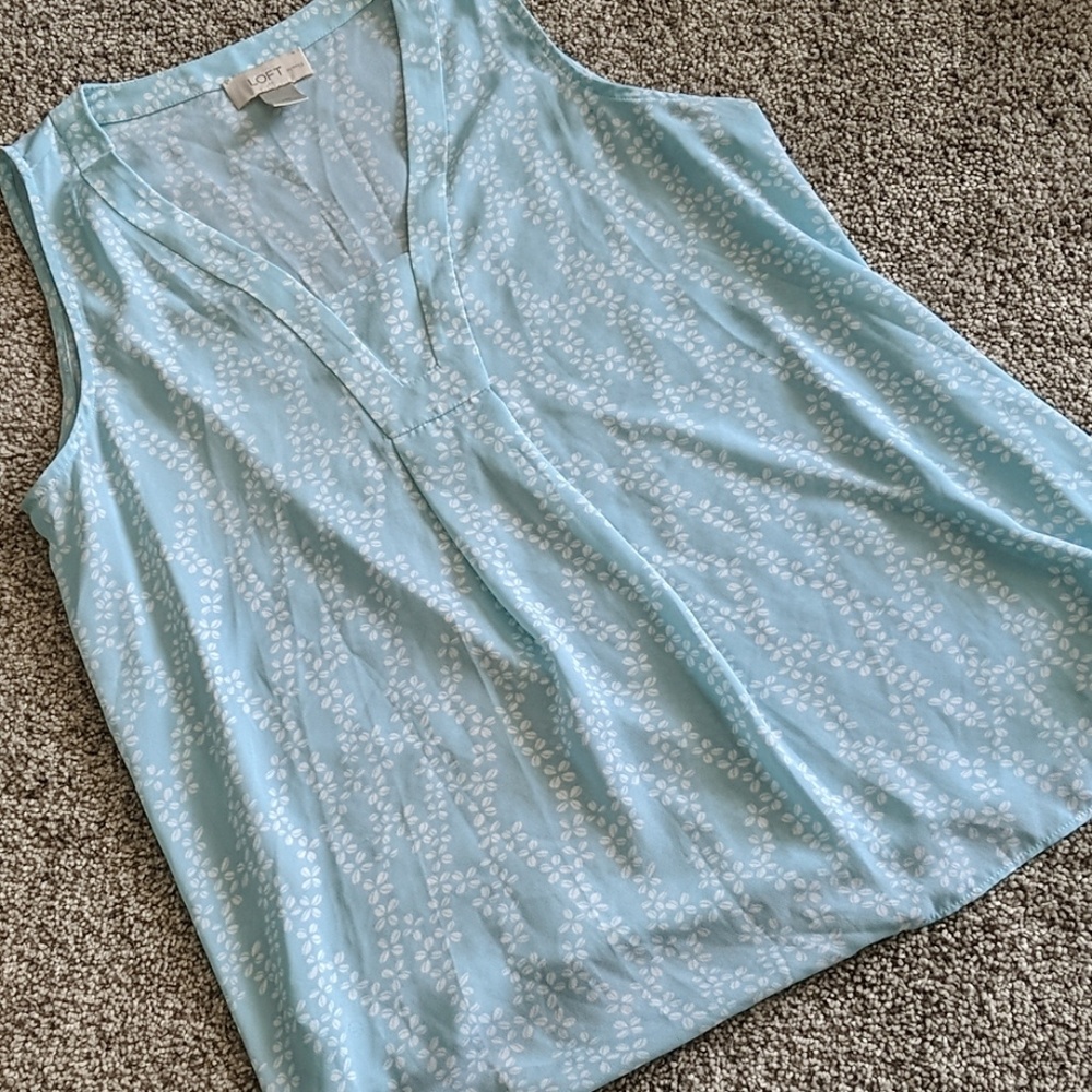 Light and flowy blouse